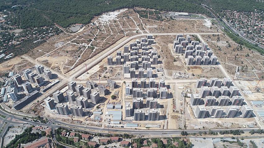 JCR: Sur Yapı kaynak yaratmaya devam ediyor