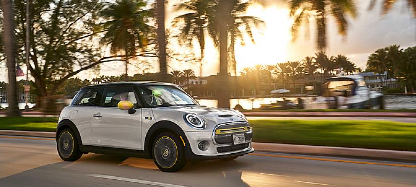 Yılın en çevreci şehir otomobili seçildi